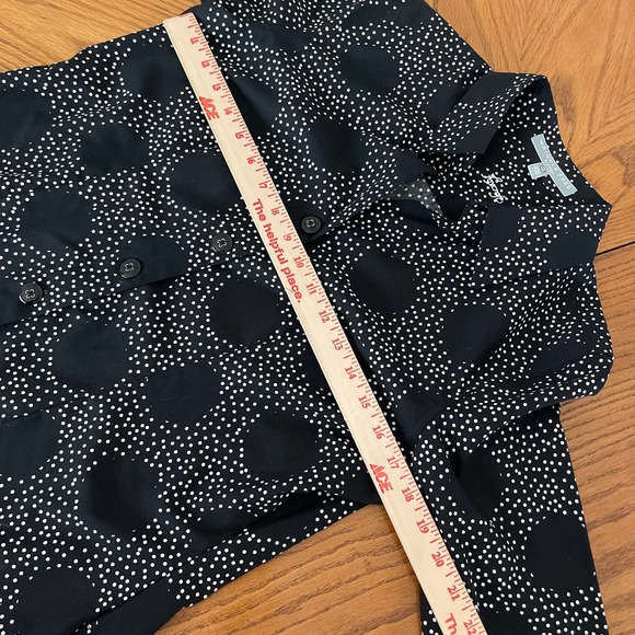 FoxCroft polkadot blouse button down women Sz M barely used - Picture 6 of 7